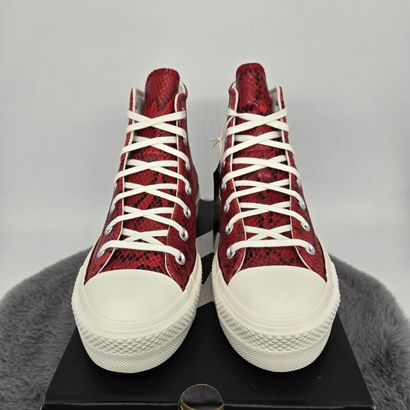 Chuck Taylor All Star Lift Platform High Snakeskin Red Women's Shoes Size 7 - Picture 2 of 8